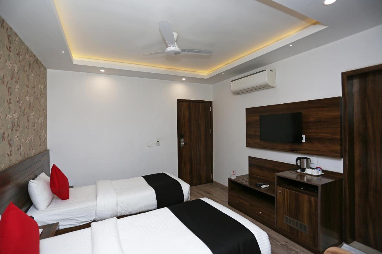 Hotel Yelchiko Варанасі Екстер'єр фото