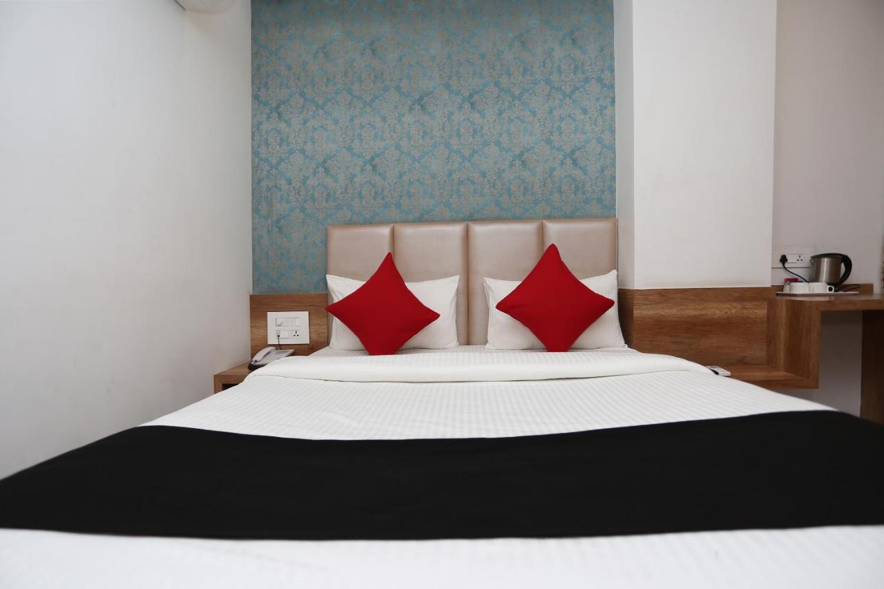 Hotel Yelchiko Варанасі Екстер'єр фото