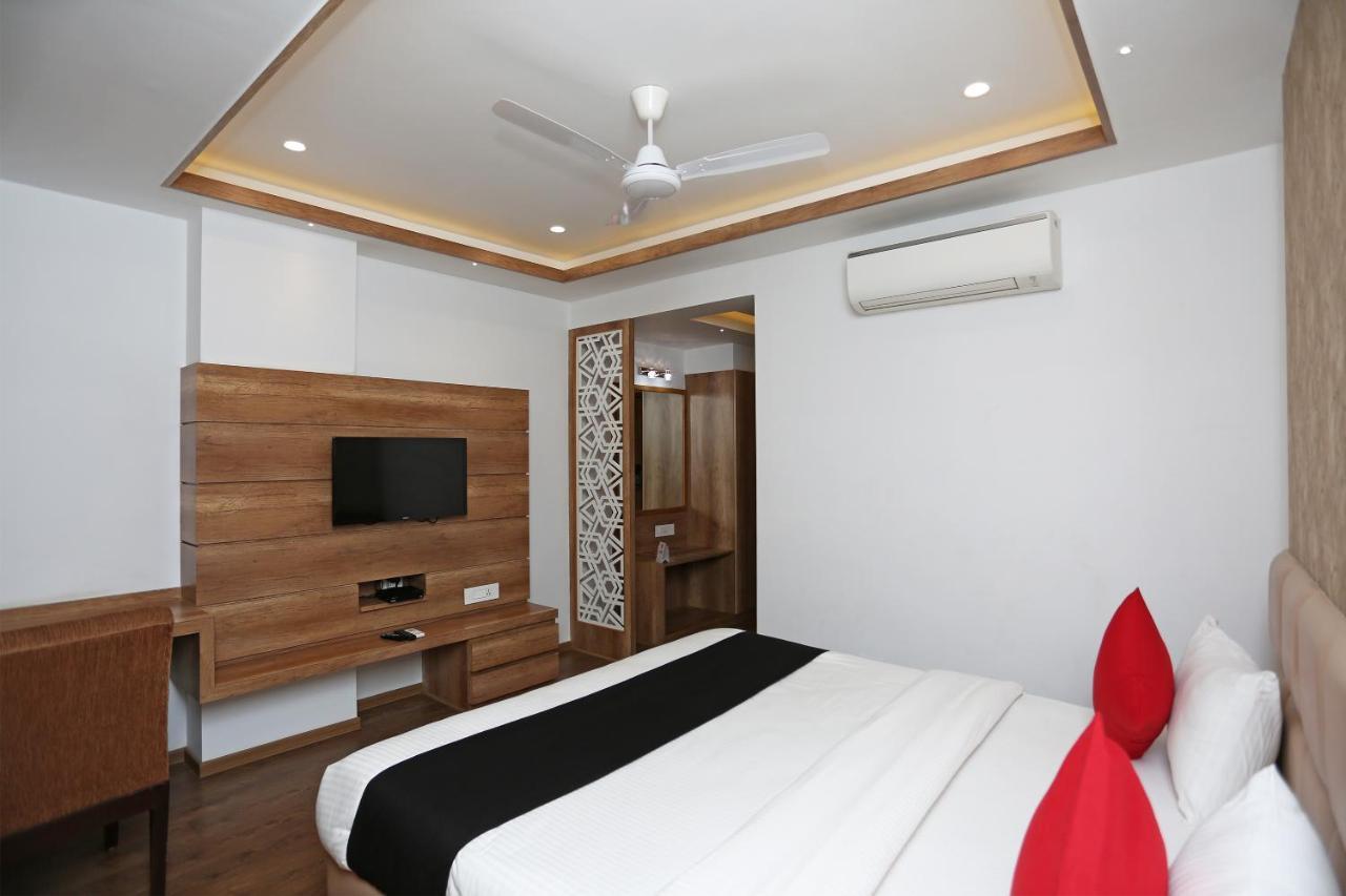 Hotel Yelchiko Варанасі Екстер'єр фото